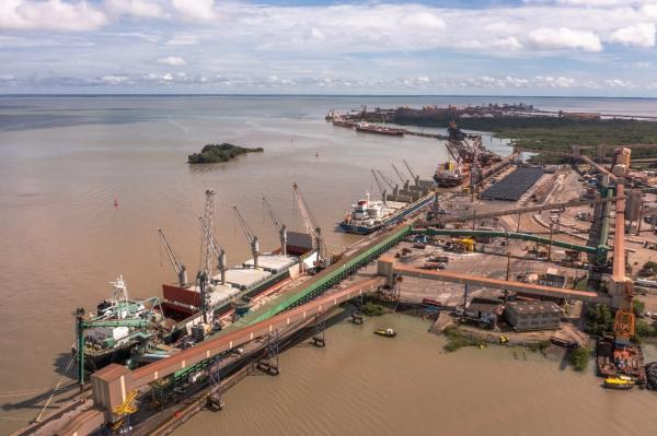 Crescimento contínuo no movimento portuário do Nordeste em 2025