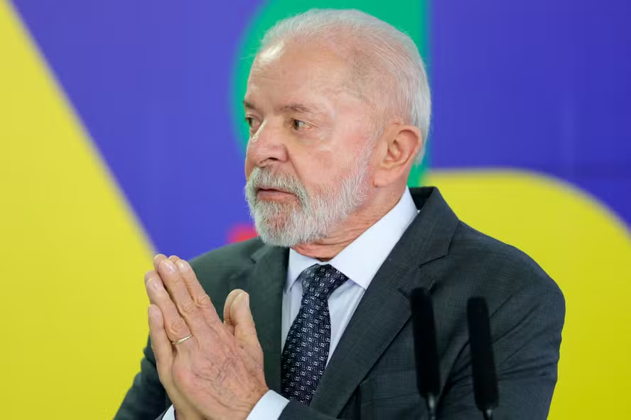 Aprovação do governo Lula cresce nos estados enquanto permanece estável em outras regiões