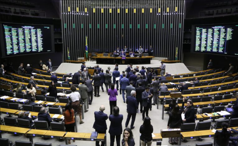 Câmara aprova mudanças nas normas de licenciamento ambiental