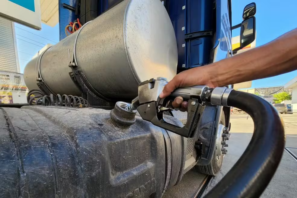 O impacto da Rússia nas importações de diesel pelo Brasil e possíveis repercussões políticas
