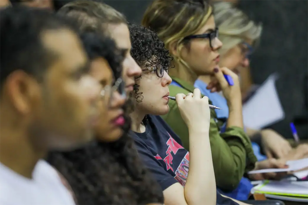 Mulheres representam 60% das inscrições no Concurso Nacional Unificado 2
