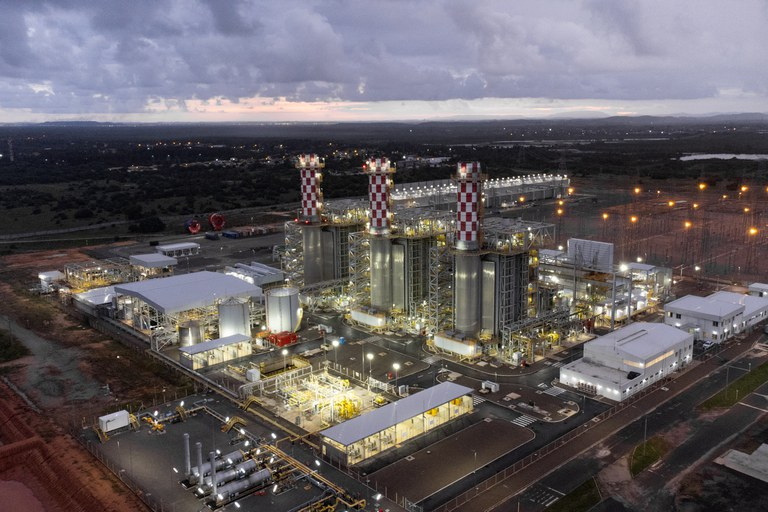 Aneel ativa termelétricas e outubro terá bandeira vermelha patamar 1