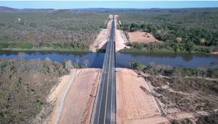 Inauguração da nova ponte que conecta cidades do Nordeste acontece nesta sexta-feira (5); travessia antes realizada por balsas