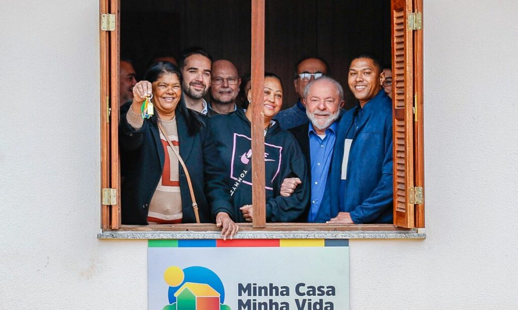CEO da MRV propõe aumento nas faixas iniciais do programa Minha Casa Minha Vida