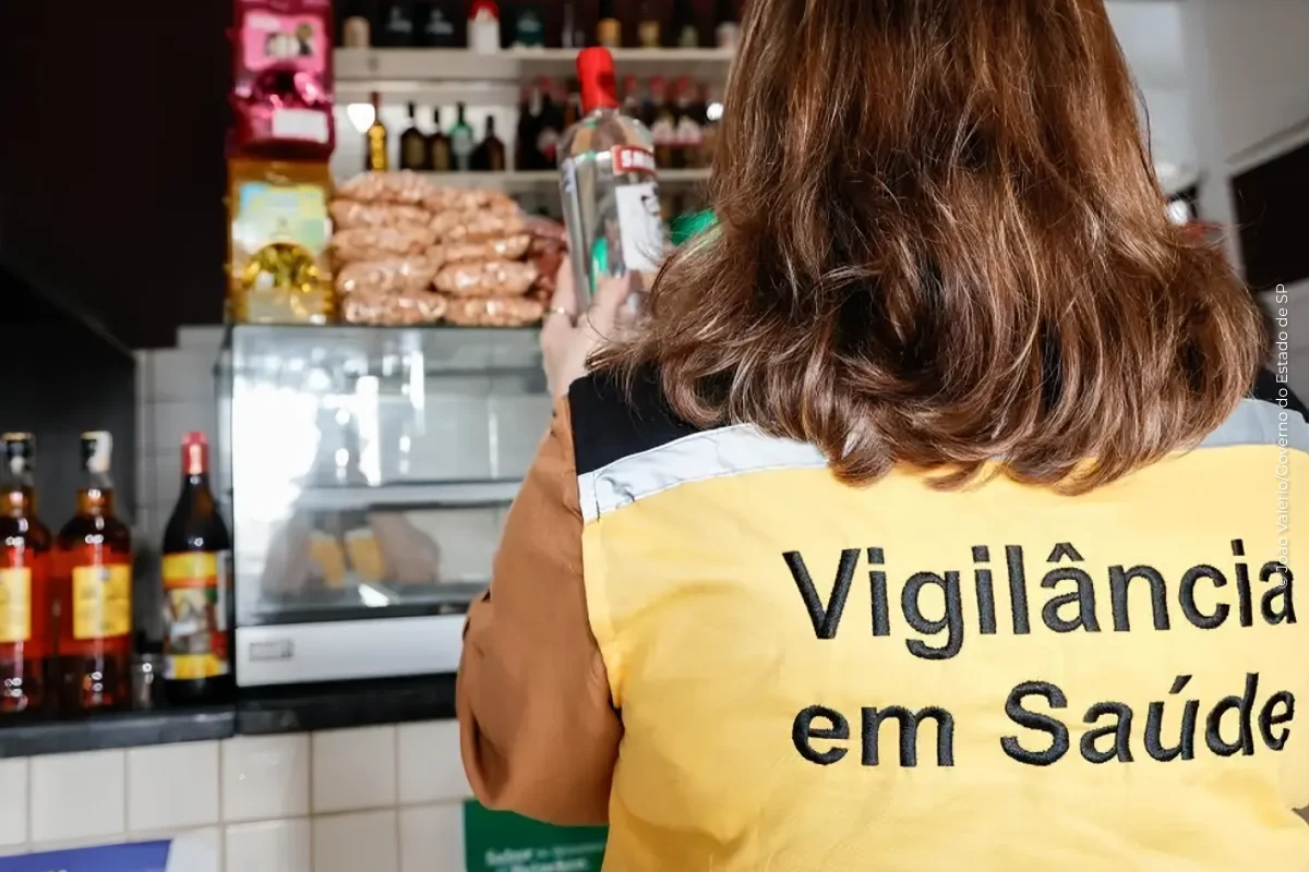 Brasil registra 24 casos confirmados de intoxicação por metanol, informa ministério