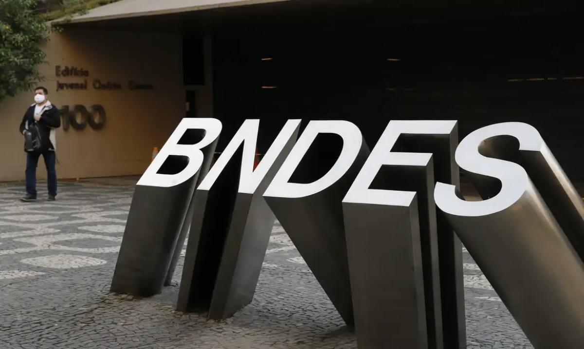 BNDES disponibiliza R$ 1,6 bilhão para apoiar empresas impactadas pelo aumento de tarifas dos EUA