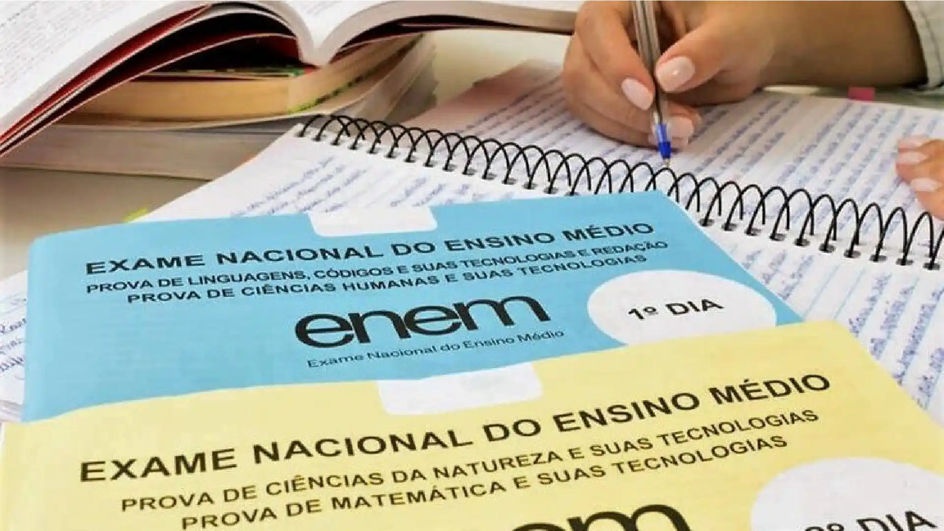 Enem 2025 registra presença de 73% nos dois domingos e traz inovações para avaliação