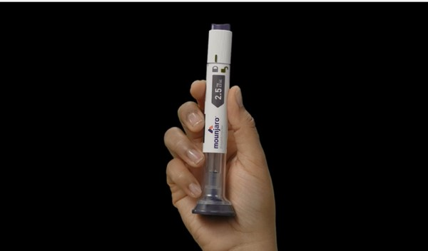 Eli Lilly alcança valor de mercado de US$ 1 trilhão com sucesso de medicamentos para emagrecimento