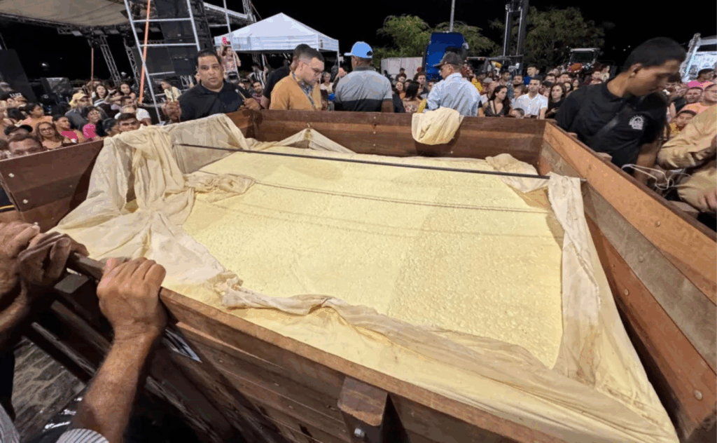 Ceará se destaca com o maior queijo coalho do mundo, pesando mais de 3 toneladas
