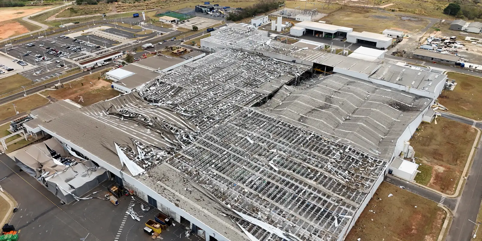 Toyota reinicia fabricação de veículos no Brasil após 40 dias de paralisação