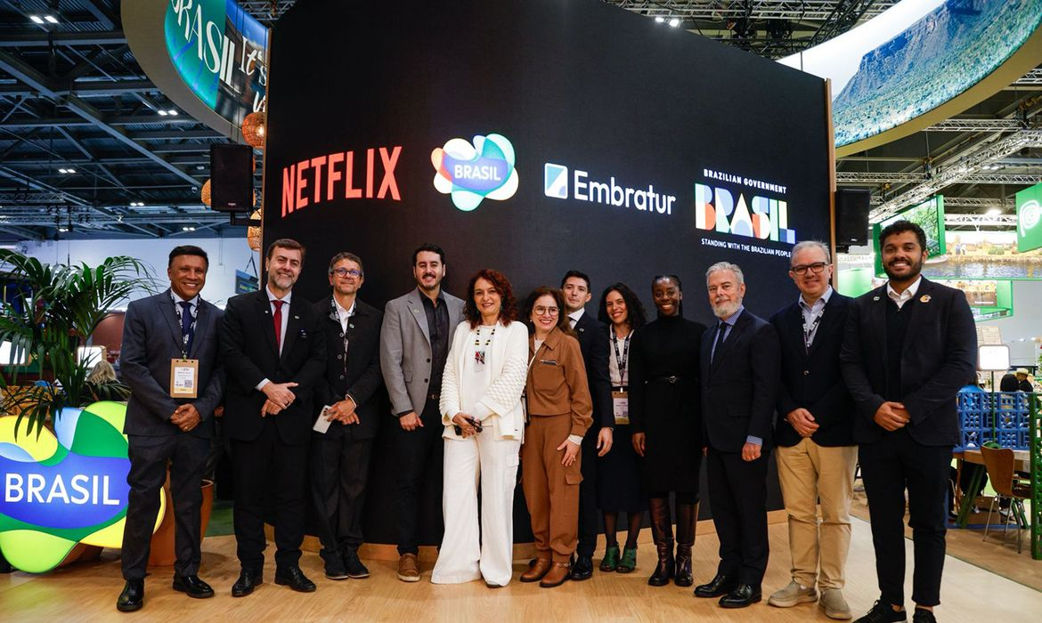 Netflix e Embratur criam guia de turismo com foco em produções brasileiras