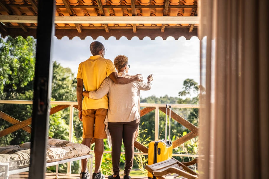 Turismo para maiores de 60 anos: conheça cinco destinos brasileiros que oferecem conforto, cultura e descanso
