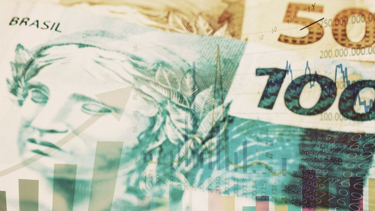 Projeção de inflação para 2025 se estabiliza em 4,55% segundo boletim Focus