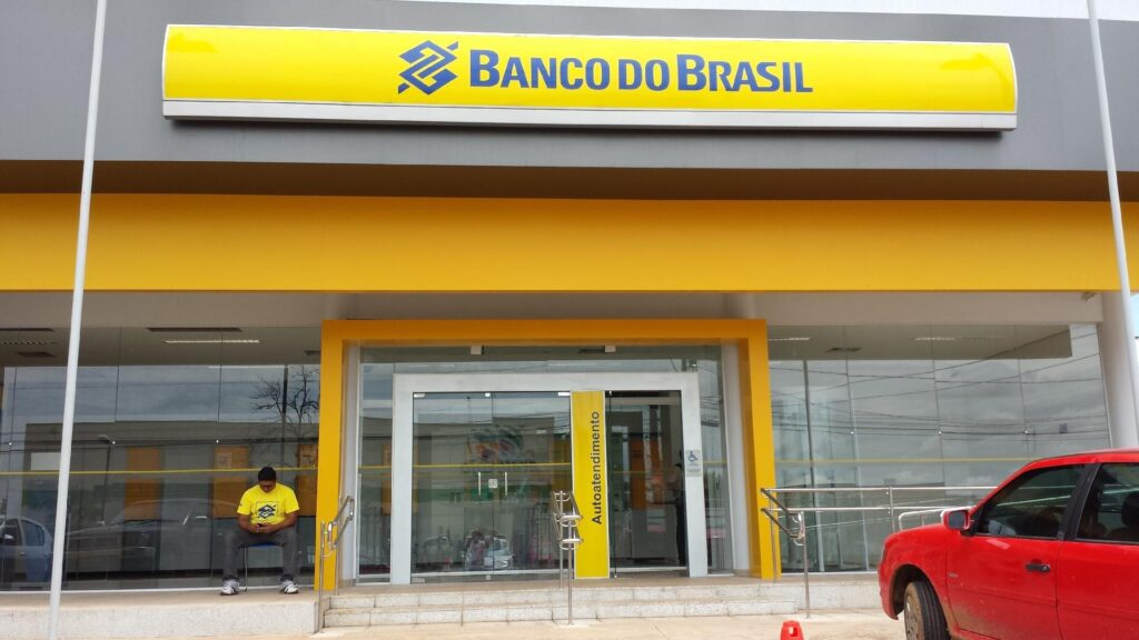 Lucro do Banco do Brasil cai mais de 60% no terceiro trimestre devido à pressão do agronegócio