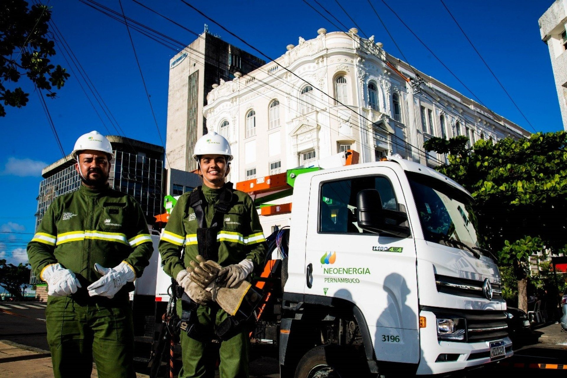 Neoenergia-PE investe R$ 125 milhões para fortalecer a rede elétrica no verão