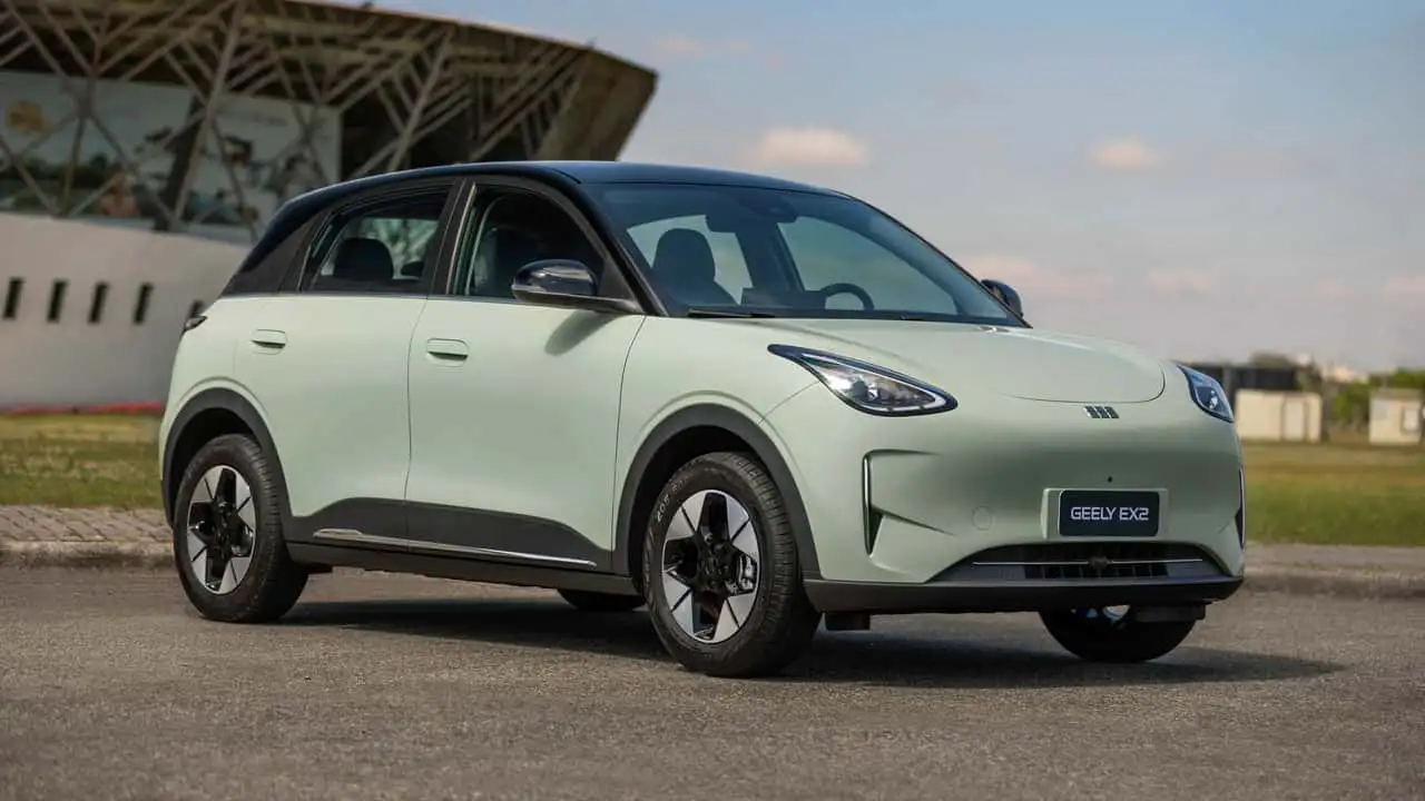 Geely EX2 se destaca como o carro mais vendido na China em 2025