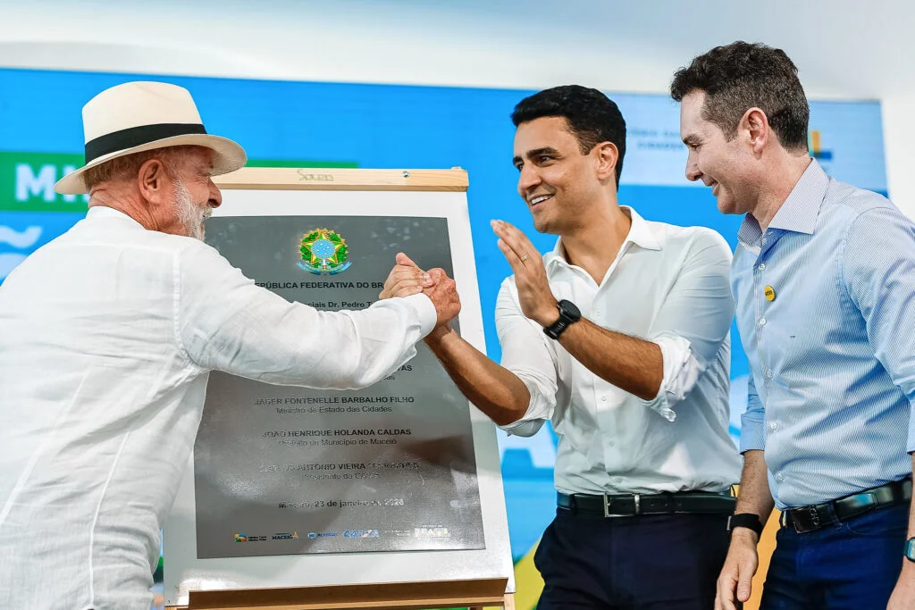 Lula declara 2023 como o ‘ano da verdade’ e promove união entre políticos em Alagoas