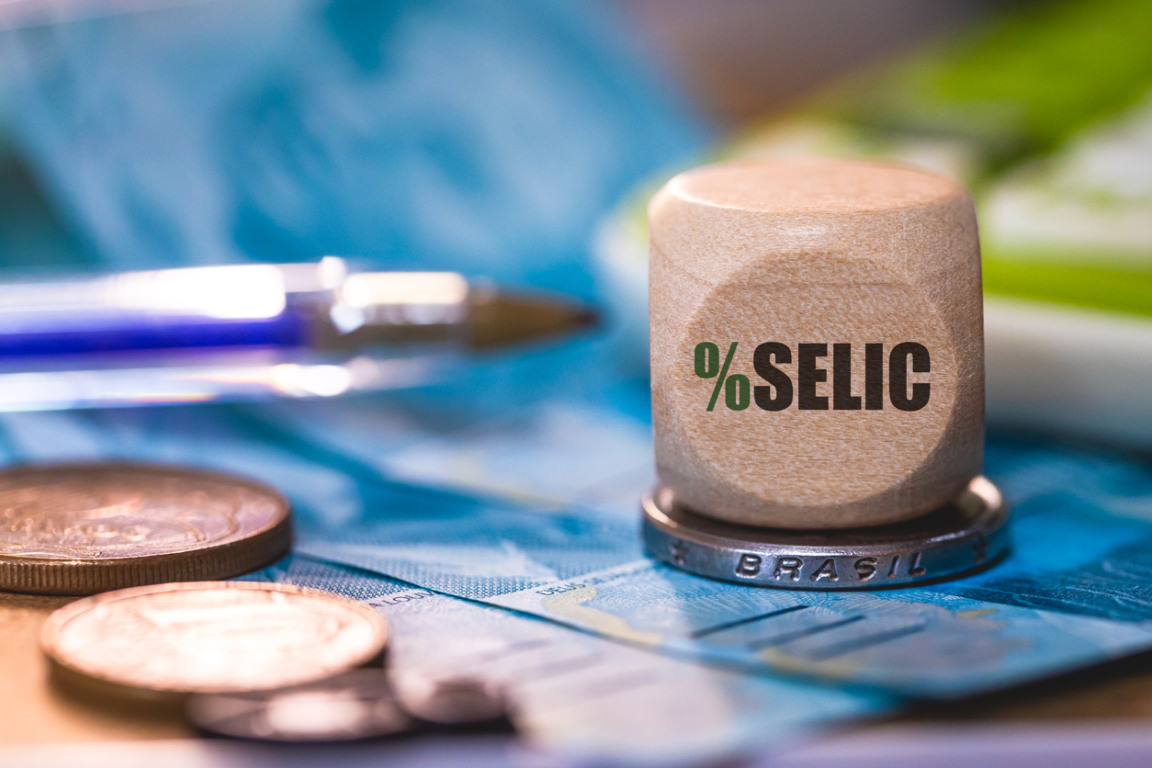 Aumento da Selic para 15% impacta financiamentos imobiliários e demanda planejamento dos compradores