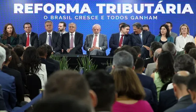 Governo federal estabelece comitê gestor e apresenta nova plataforma para reforma tributária