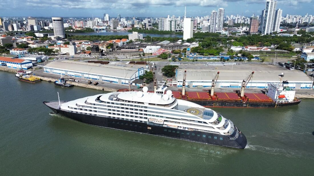 Modernização do porto do Recife: dragagem, novos terminais e ênfase em cruzeiros