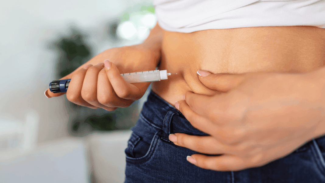 Aumento de casos suspeitos de pancreatite associados a canetas emagrecedoras no Brasil