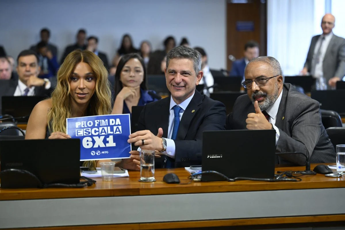 Proposta para abolir jornada de trabalho 6×1 é encaminhada à CCJ da Câmara dos Deputados