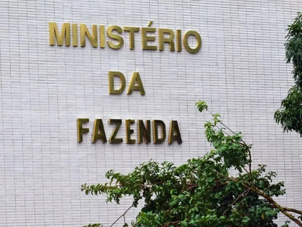 Governo ignora mercado em leilão de térmicas e assume risco elevado