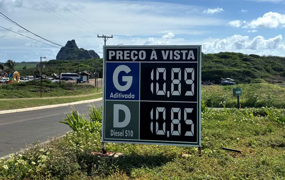 Gasolina em Fernando de Noronha tem alta de 4,81% e atinge R$ 10,89