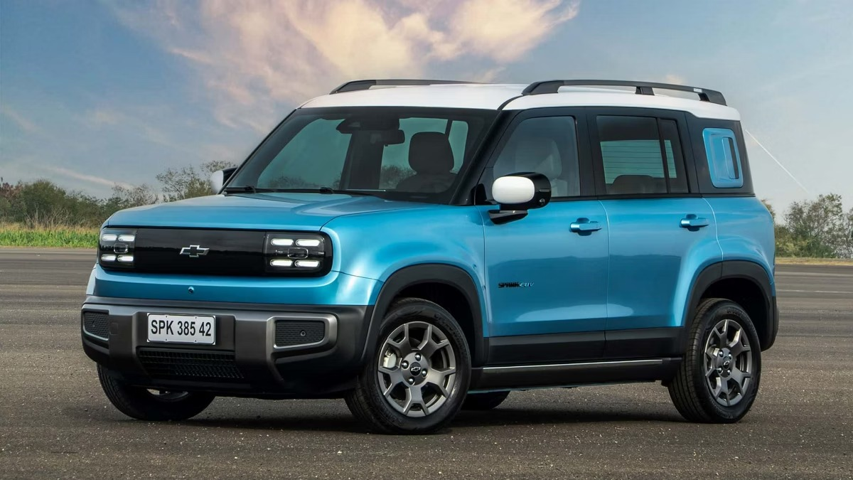 Ceará apresenta os primeiros veículos elétricos fabricados no estado