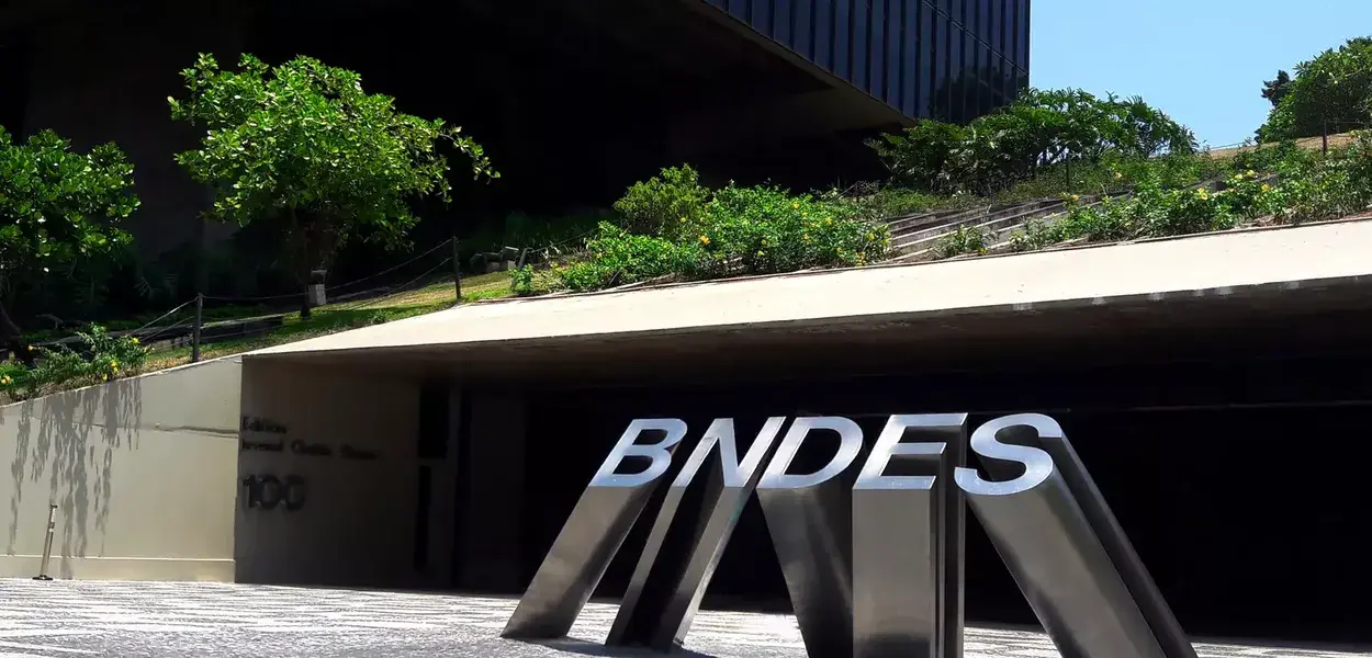 BNDES e ABDE criam projeto para acompanhar informações de crédito no Brasil