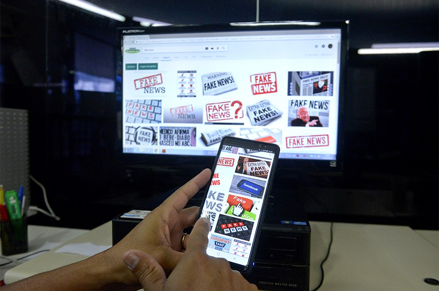 Aumento do uso de inteligência artificial na criação de notícias falsas, revela pesquisa no Brasil