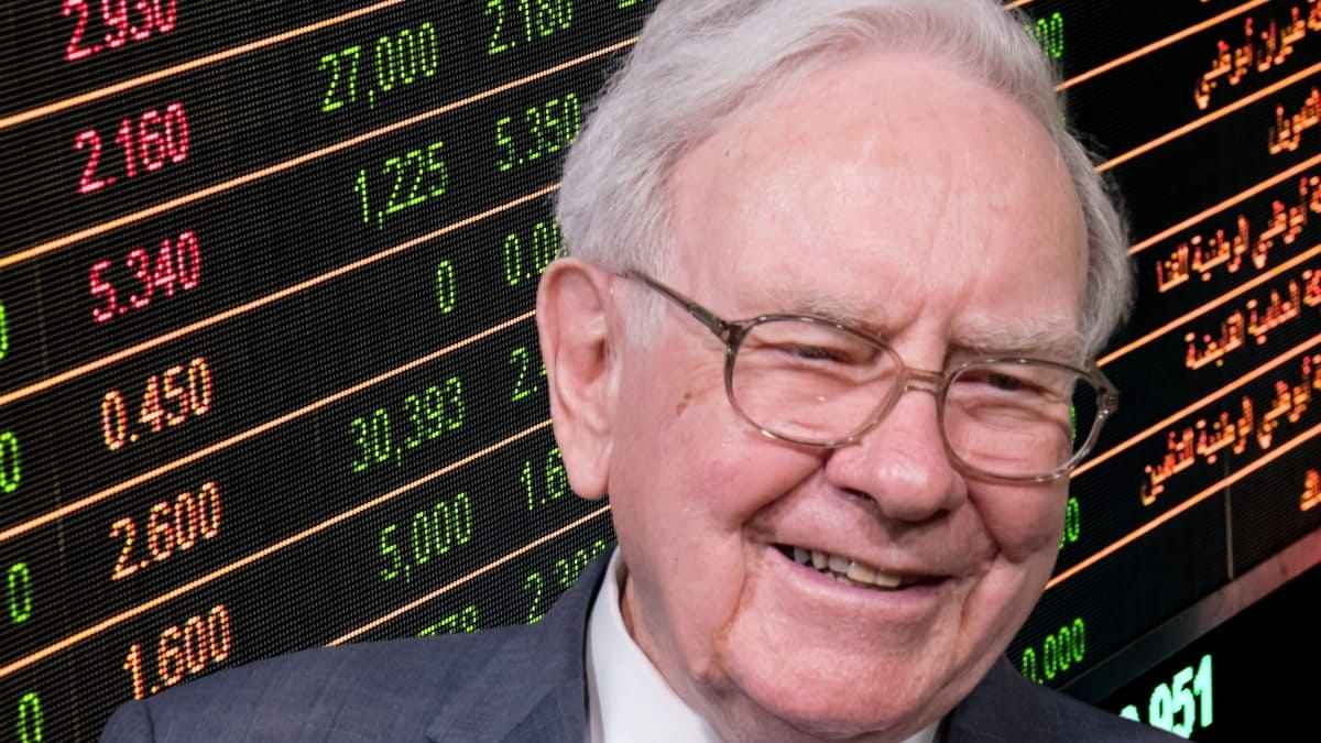 Warren Buffett se mantém fora das compras na bolsa de valores