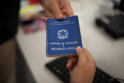 Informalidade de 49% na Paraíba impacta a economia e aposentadorias a longo prazo