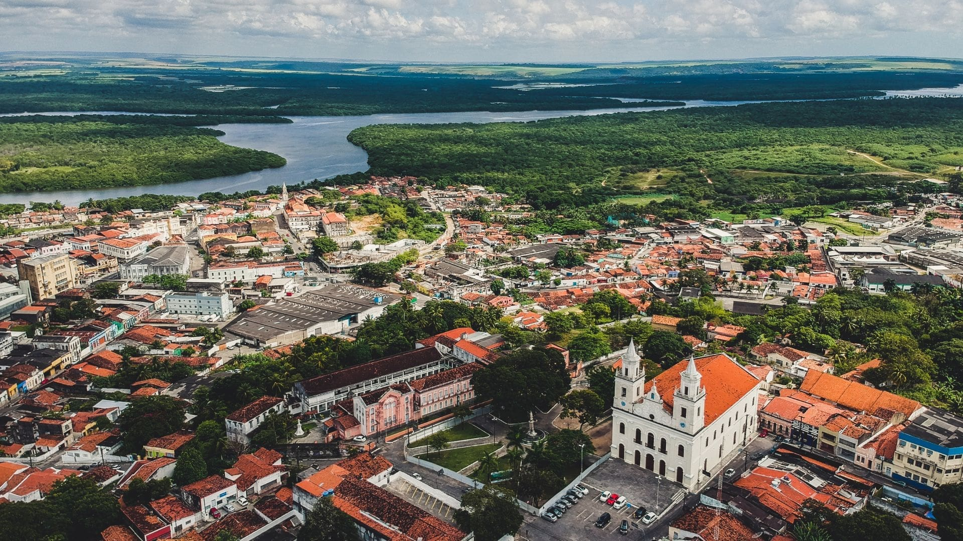 João Pessoa e o novo luxo urbano: a cidade que cresce sem perder a alma