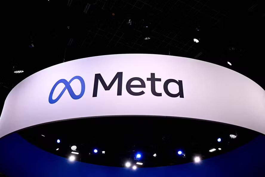 Meta amplia demissões globais enquanto acelera investimentos em inteligência artificial
