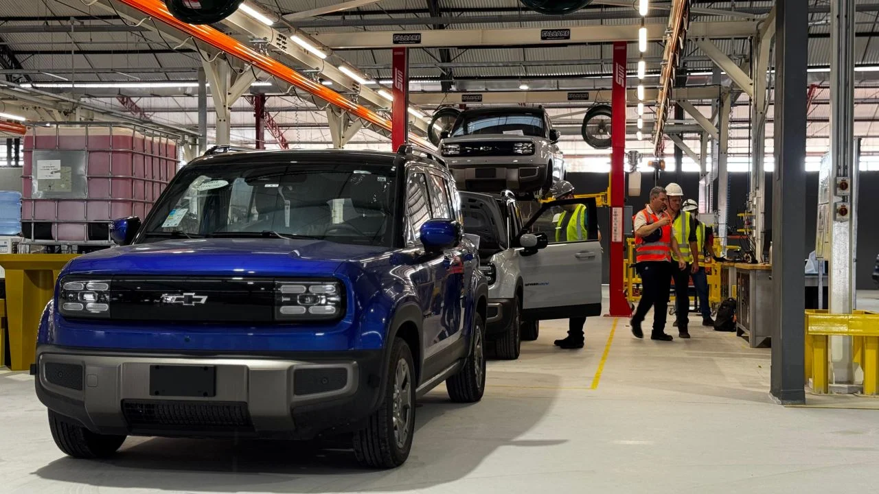 Mercado automotivo registra melhor quadrimestre desde 2013 com virada elétrica