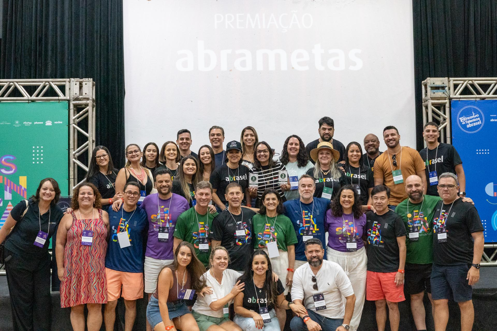 Encontro da Abrasel em Bananeiras discute estratégias de gastronomia e aumento de lucros para empresários