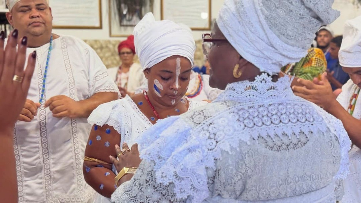 Liderança feminina das mães de santo no Dia das Mães fortalece tradições e acolhimento nos terreiros